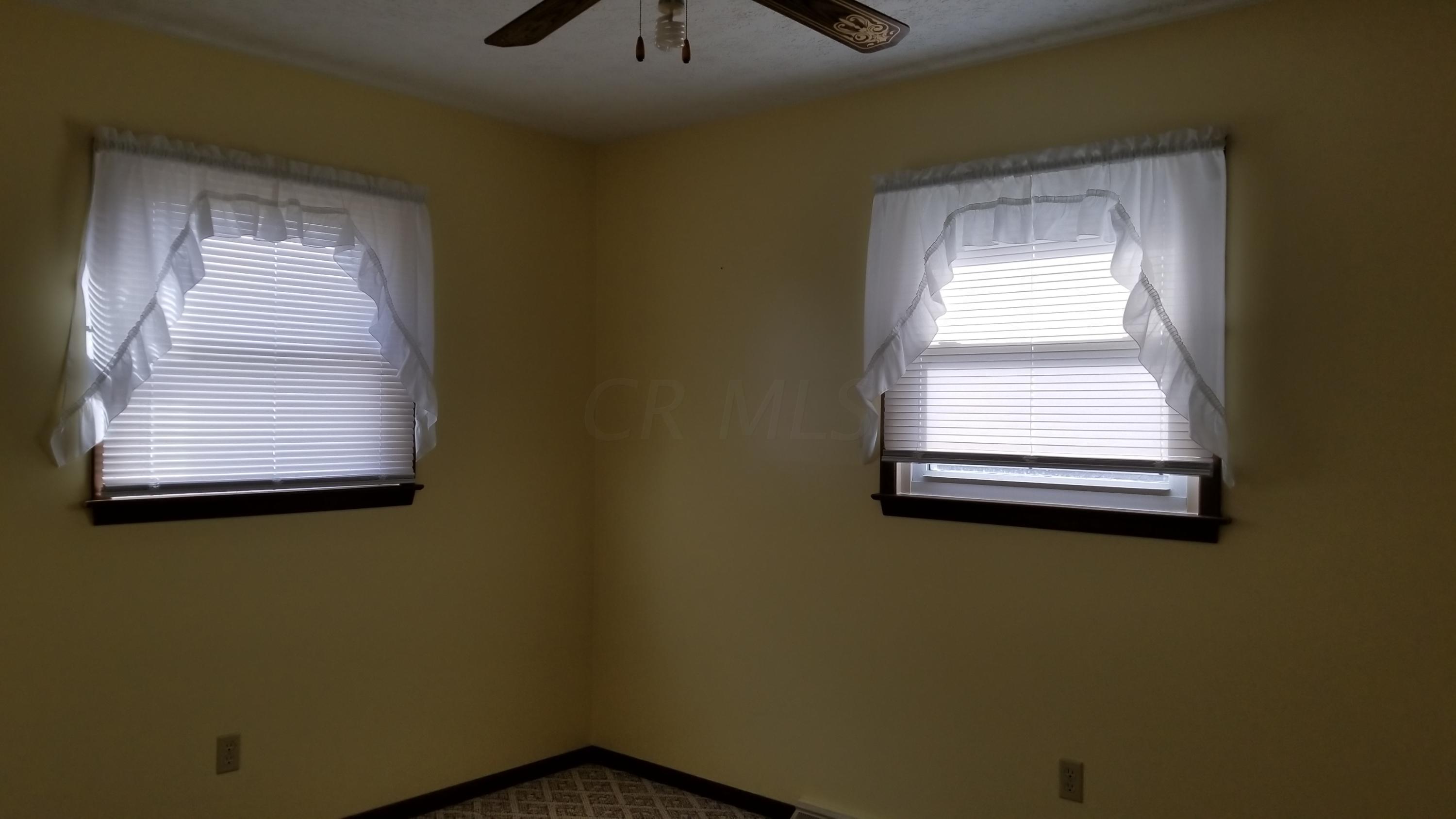 1243 Quarry Road Southeast Lancaster, OH 43130 - Photo 21 of 36 Gallery Image 21