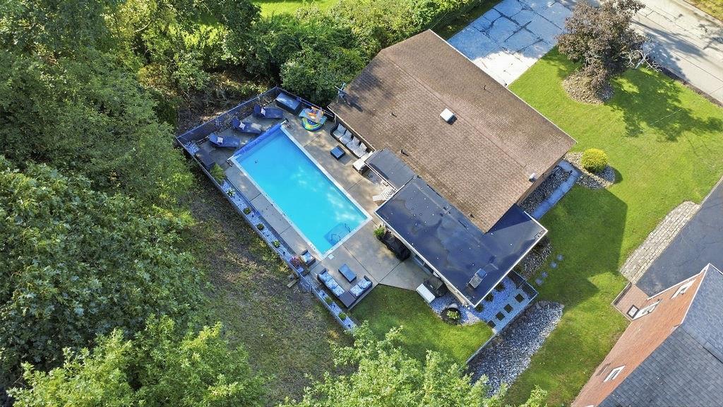 112 Cool Springs Road White Oak, PA 15131 - Photo 27 of 34 Gallery Image 27