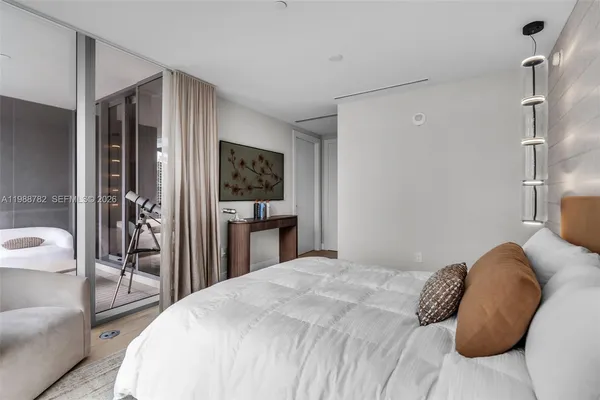 $16,500 | 300 Biscayne Blvd Way, Unit 2605W, Miami, FL 33131