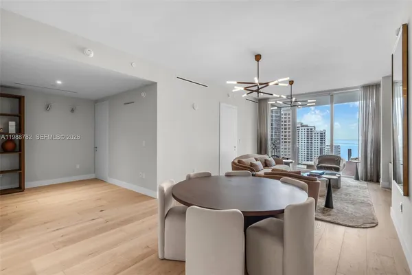 $16,500 | 300 Biscayne Blvd Way, Unit 2605W, Miami, FL 33131