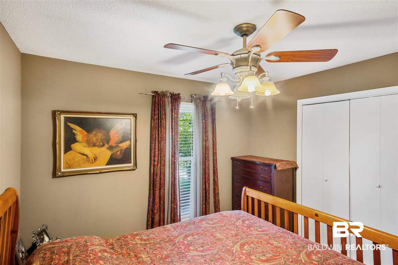 6681 David Drive South Theodore, AL 36582 - Photo 27 of 31 Bedroom 3