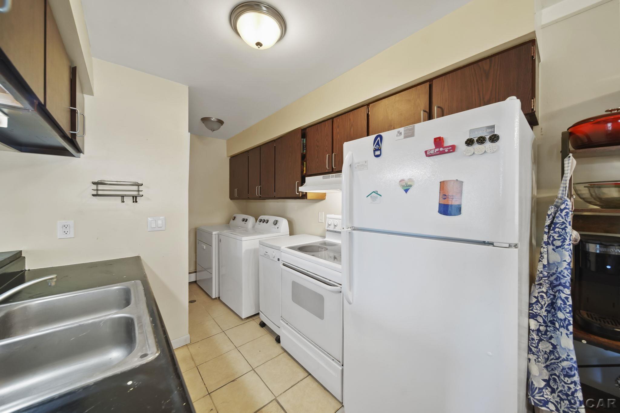 317 Clark Street, Unit D Clinton, MI 49236 - Photo 13 of 30