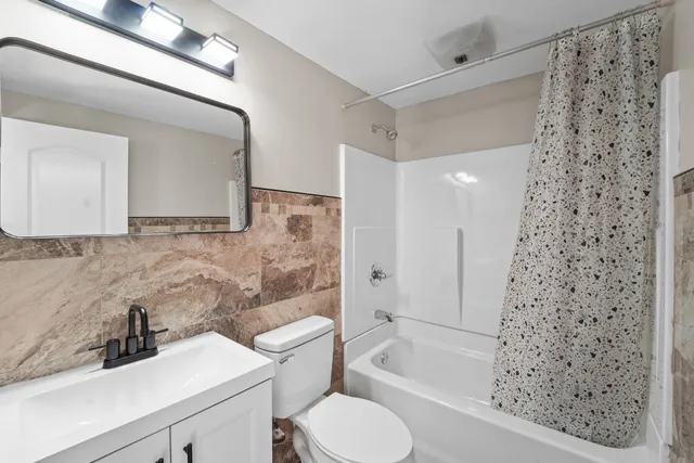 $218,000 | 73 Elizabeth Street, Johnson City, NY 13790