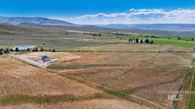$90,000 | Lot #21 South 100 East, Oakley, ID 83346