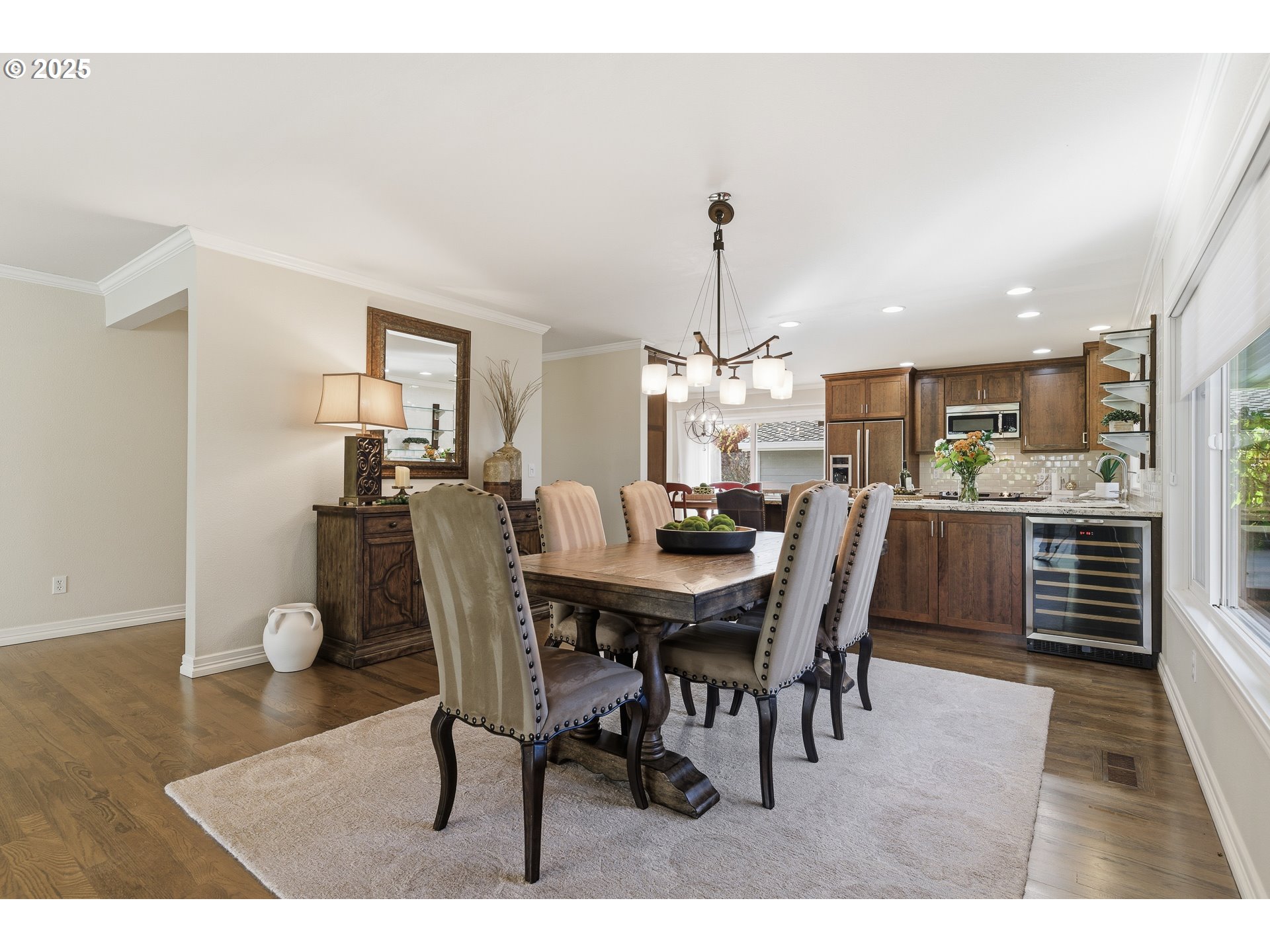 32465 Southwest Lake Point Court Wilsonville, OR 97070 - Photo 12 of 40