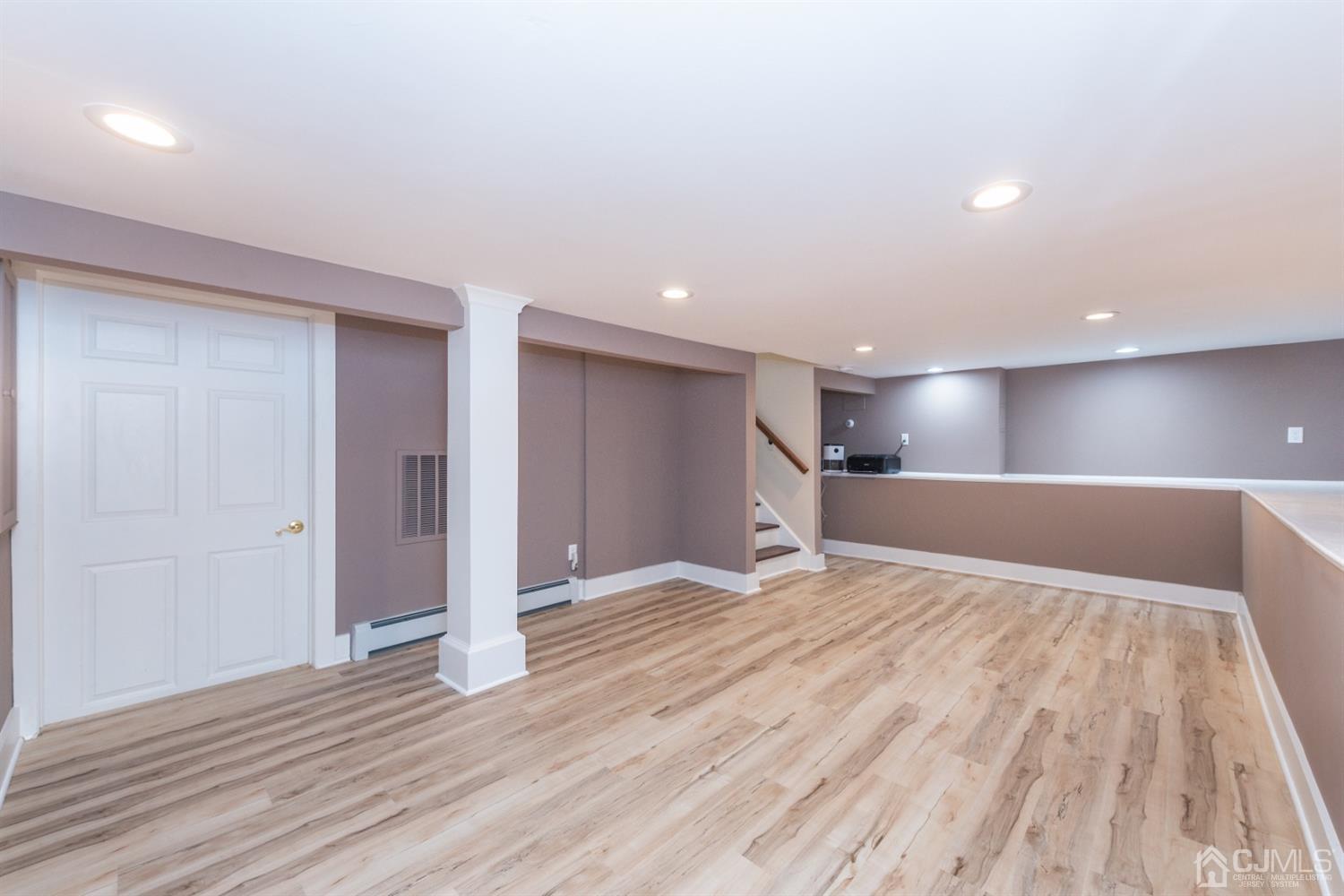 33 Rapalyea Road Hopatcong, NJ 07843 - Photo 14 of 20