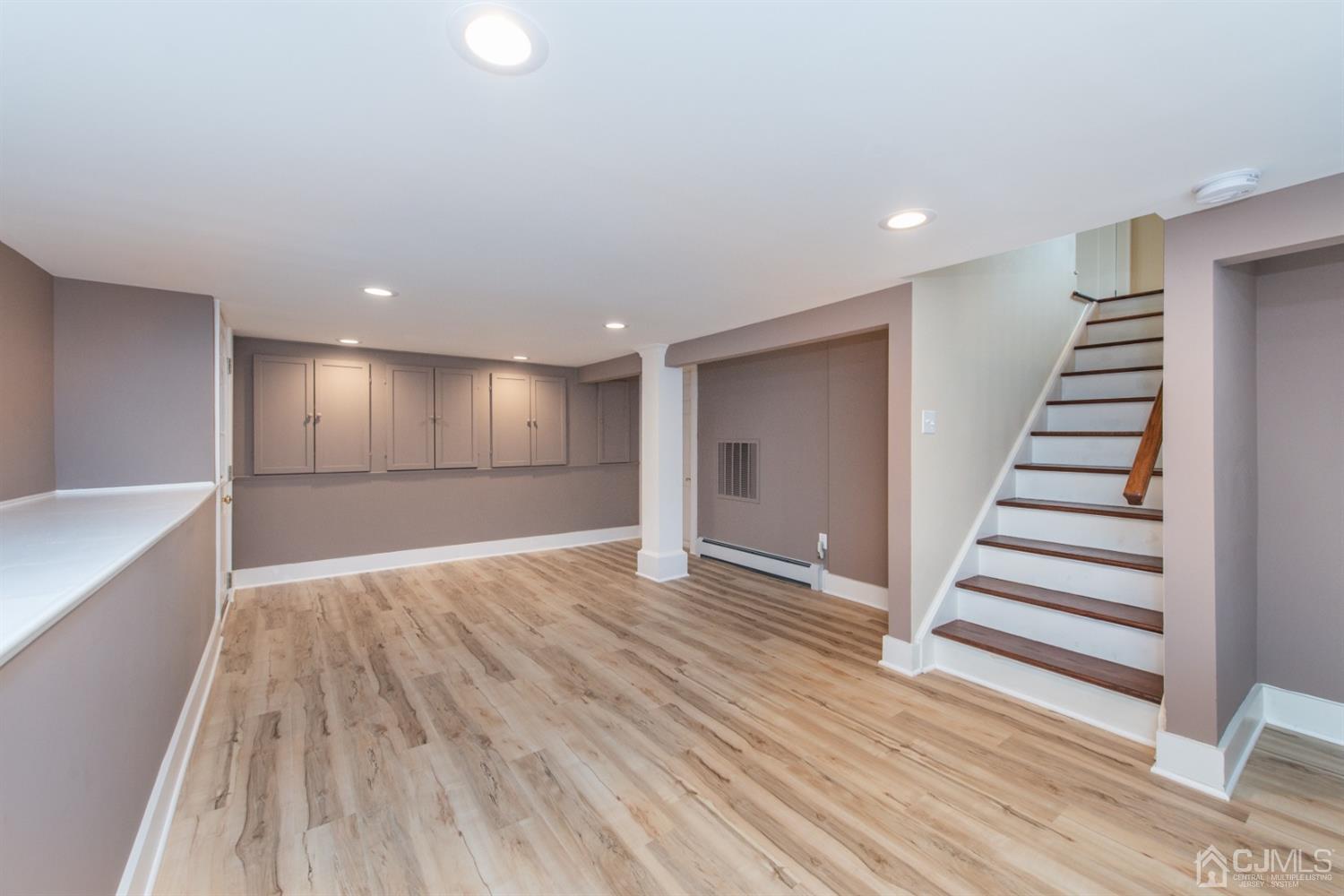 33 Rapalyea Road Hopatcong, NJ 07843 - Photo 15 of 20