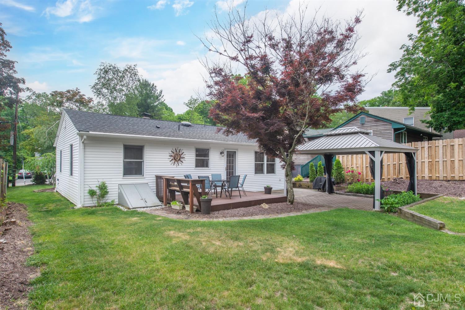 33 Rapalyea Road Hopatcong, NJ 07843 - Photo 16 of 20
