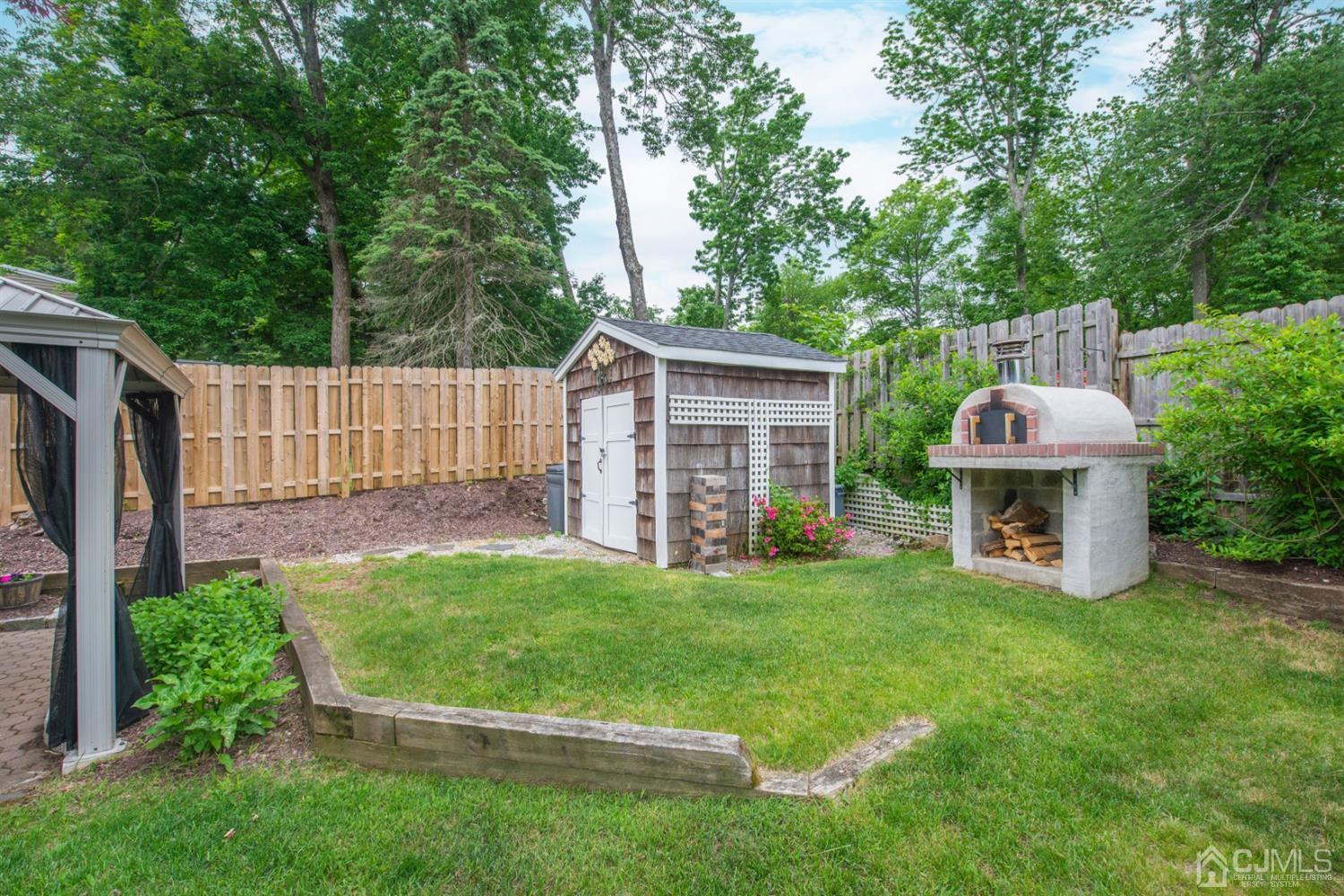 33 Rapalyea Road Hopatcong, NJ 07843 - Photo 17 of 20