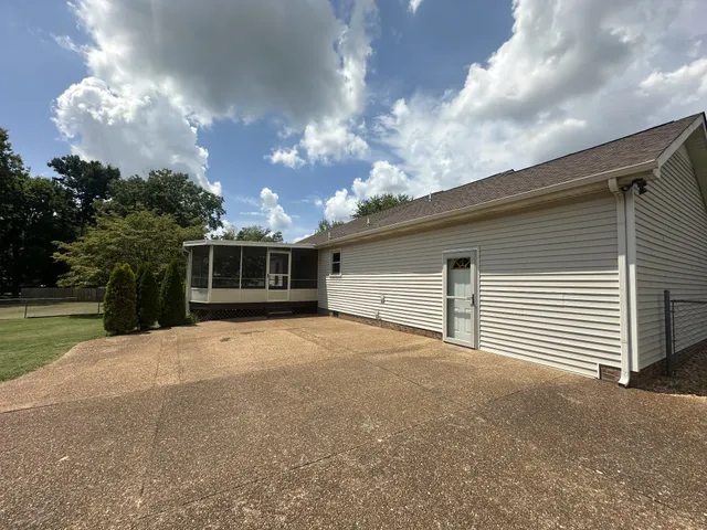 $384,900 | 2321 Briar Bend Drive, Murfreesboro, TN 37128