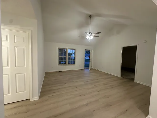 $384,900 | 2321 Briar Bend Drive, Murfreesboro, TN 37128