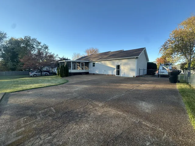 $384,900 | 2321 Briar Bend Drive, Murfreesboro, TN 37128