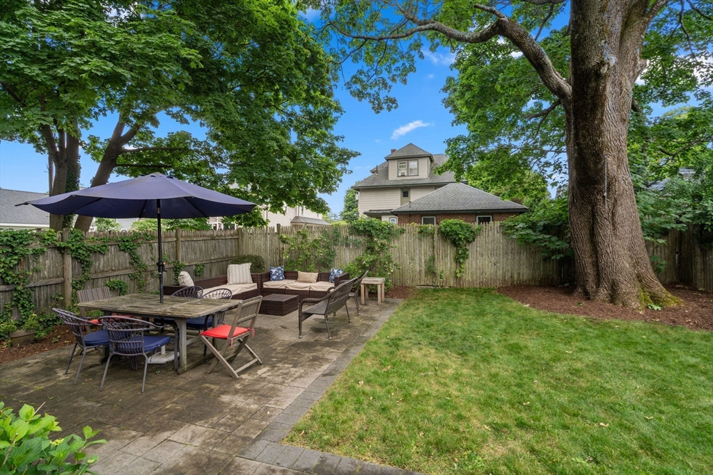 167 R Stratford Street Boston, MA 02132 - Photo 16 of 18