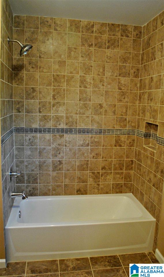 398 Miranda Road Warrior, AL 35180 - Photo 11 of 22