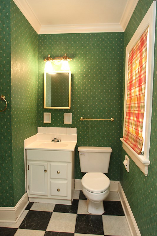 1407 Canterbury Road Raleigh, NC 27608 - Photo 19 of 25 Photo 19