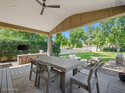 $1,100,000 | 452 South Harvard Avenue, Villa Park, IL 60181