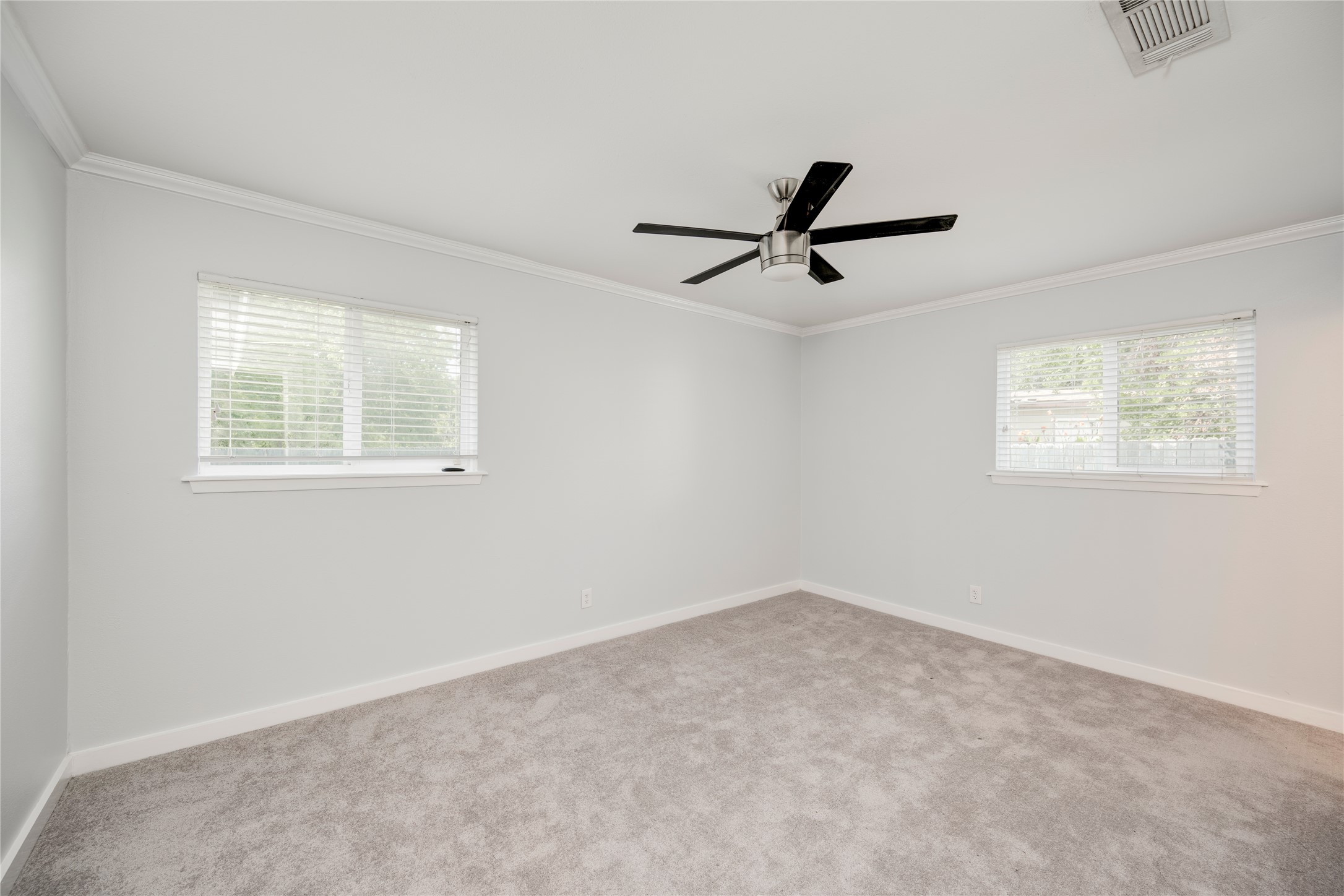 5402 Chevy Circle Austin, TX 78723 - Photo 22 of 29