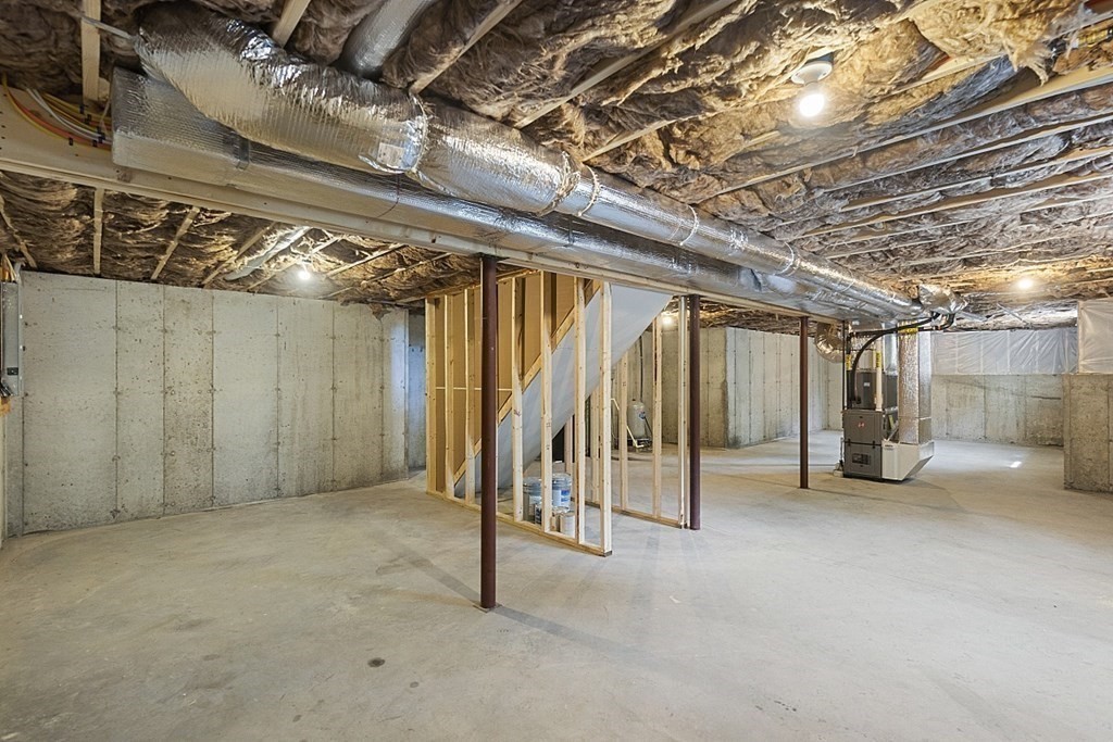 144 French Road, Unit LOT 3 Templeton, MA 01468 - Photo 34 of 40 a view of an empty room