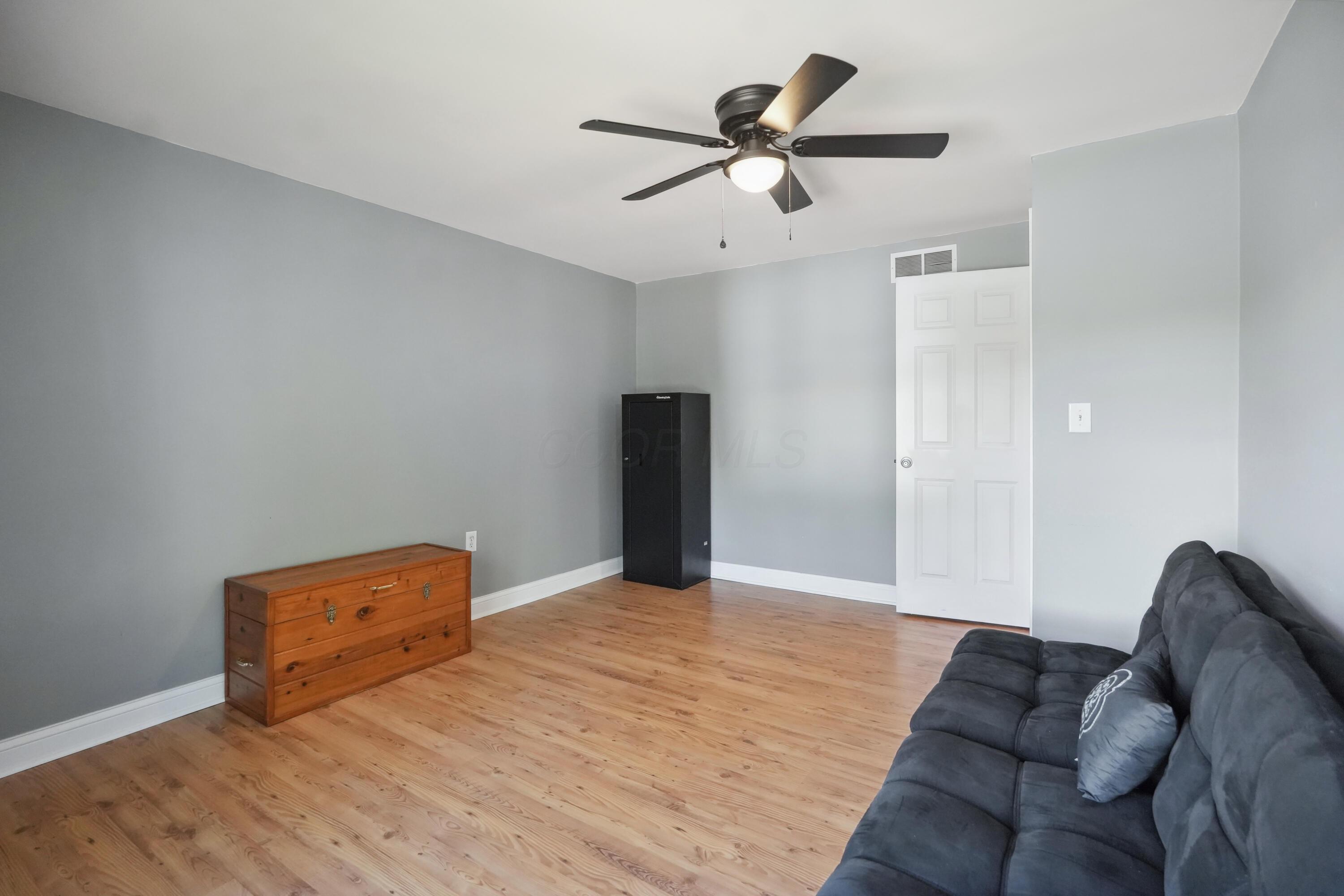 16109 Sycamore Road Mount Vernon, OH 43050 - Photo 33 of 48 33