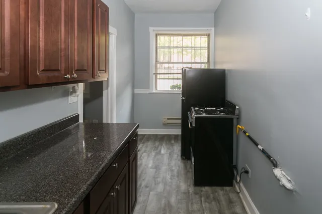 $1,495 | 3257 West Wrightwood Avenue, Unit BAA, Chicago, IL 60647