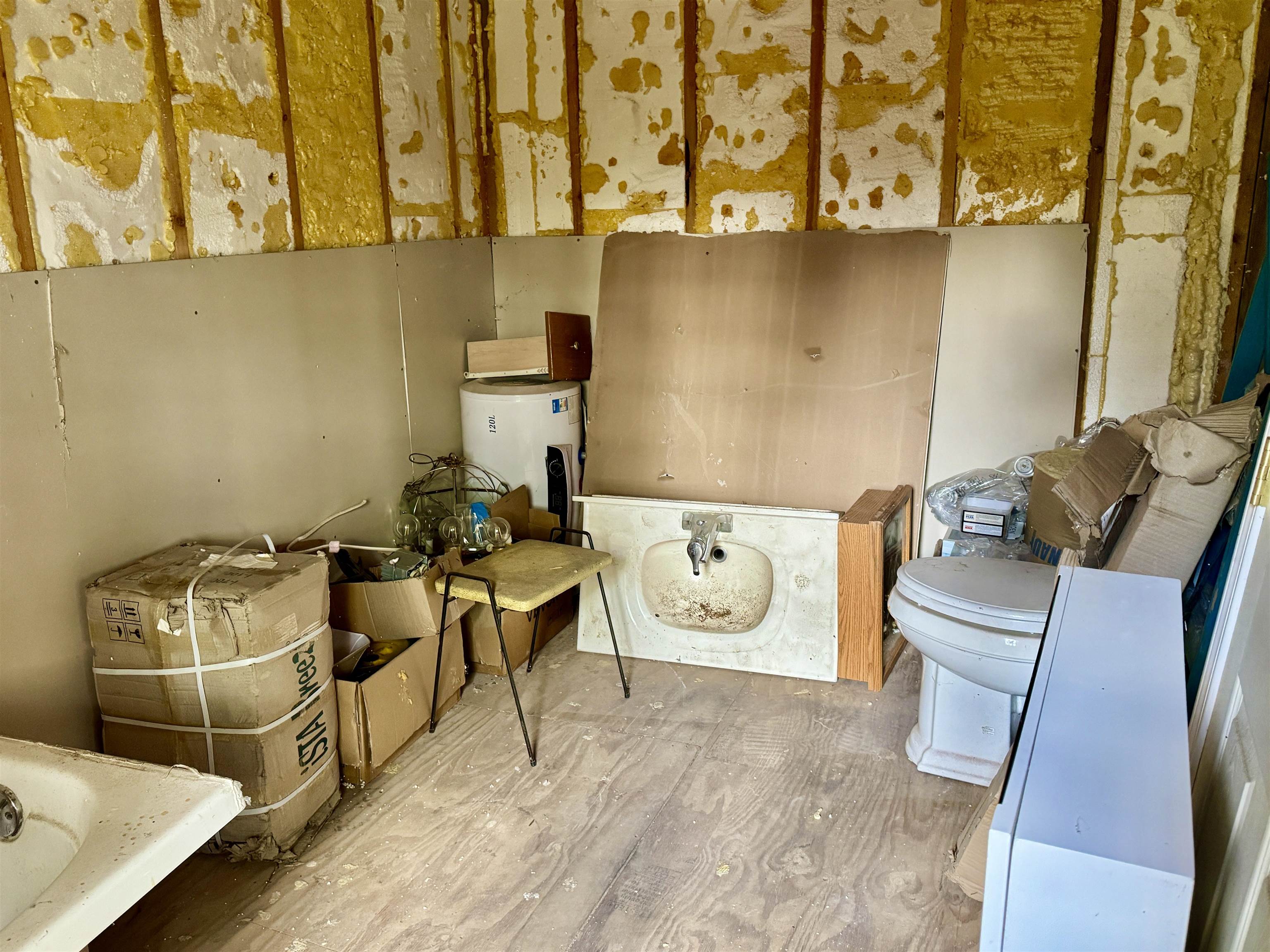 1594 White Road Corinth, VT 05039 - Photo 10 of 15