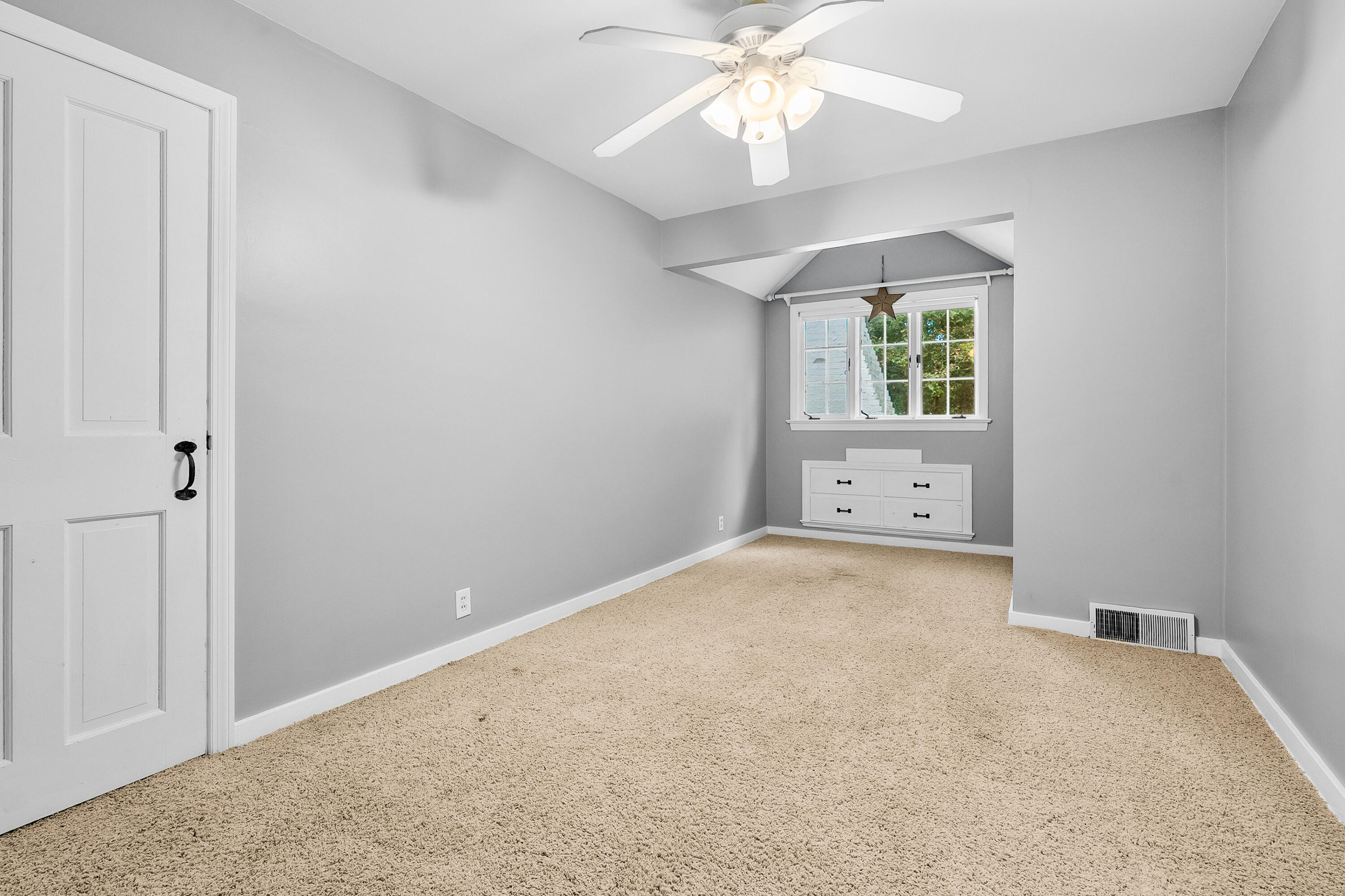 5315 Angling Road Portage, MI 49024 - Photo 29 of 53 Angling Rd 5315 Portage 49024-27