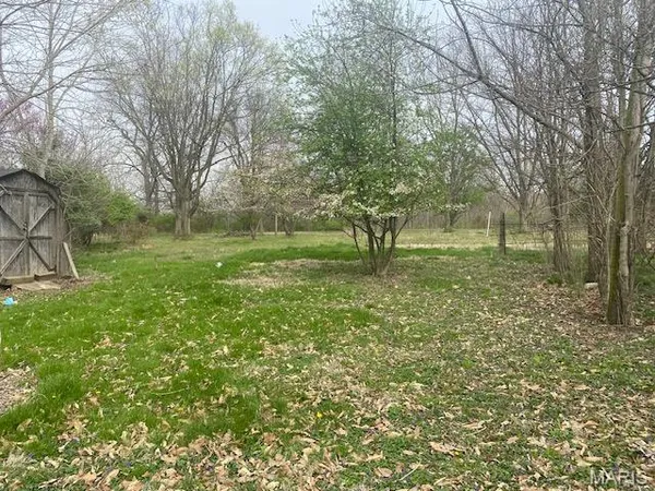 $90,000 | 285 West 2nd Street, Oakdale, IL 62268