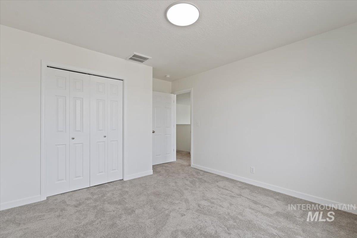 5418 Barkley Way Caldwell, ID 83607 - Photo 18 of 38