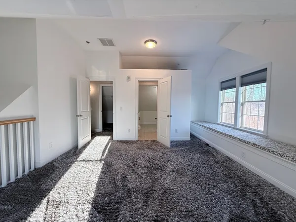 $3,600 | 176 Main Street, Unit 1, Medway, MA 02053