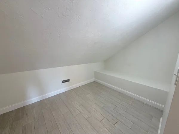 $3,600 | 176 Main Street, Unit 1, Medway, MA 02053