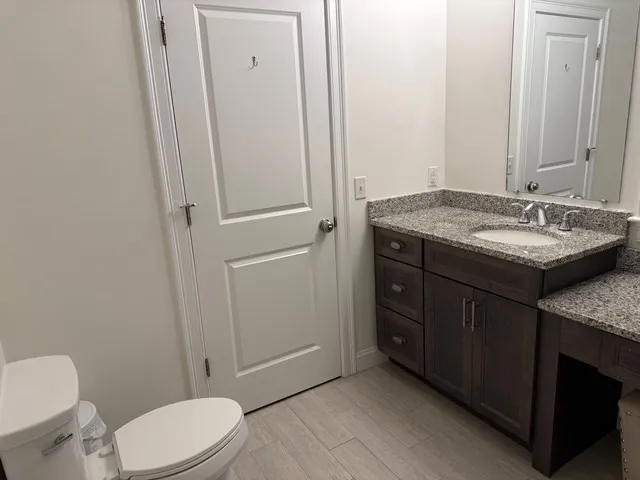 $3,900 | 176 Main Street, Unit 1, Medway, MA 02053