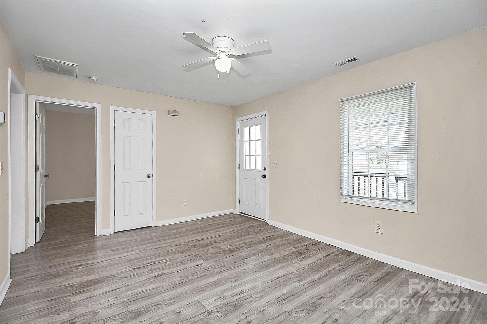 3922 Old York Road Gastonia, NC 28056 - Photo 5 of 21 Gallery Image 5