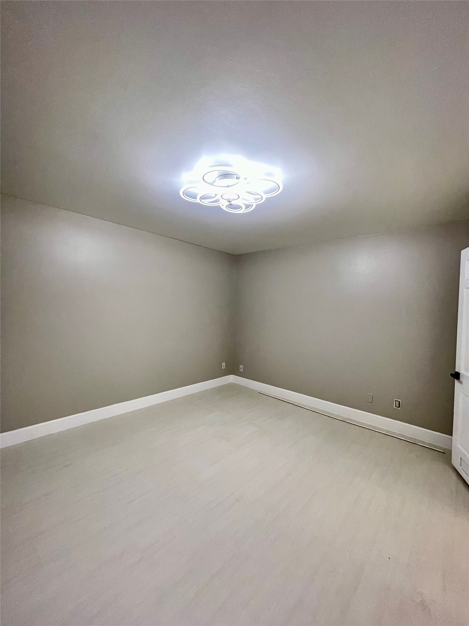 9009 Gaylord Drive Houston, TX 77024 - Photo 29 of 34