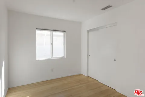 $6,000 | 5712 Buchanan Street, Los Angeles, CA 90042