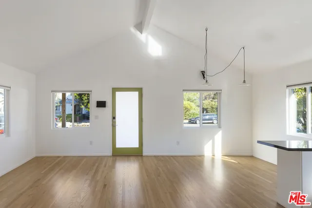 $6,000 | 5712 Buchanan Street, Los Angeles, CA 90042