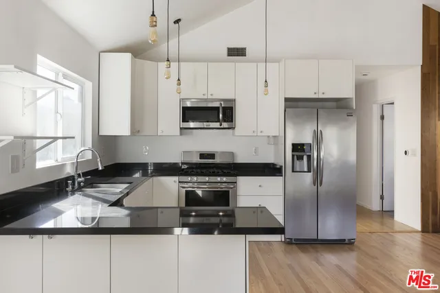 $6,000 | 5712 Buchanan Street, Los Angeles, CA 90042