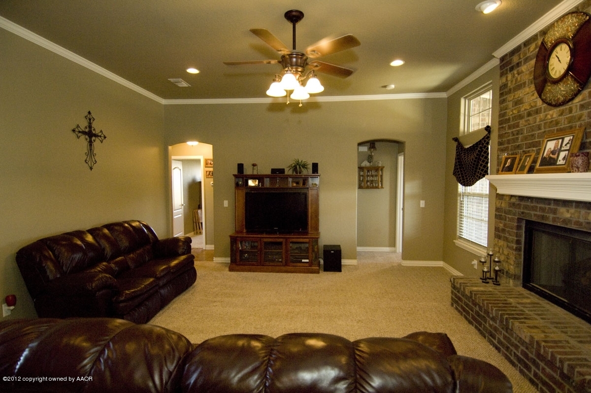 20000 Prairie Wind Road Bushland, TX 79124 - Photo 6 of 42 living room view 5