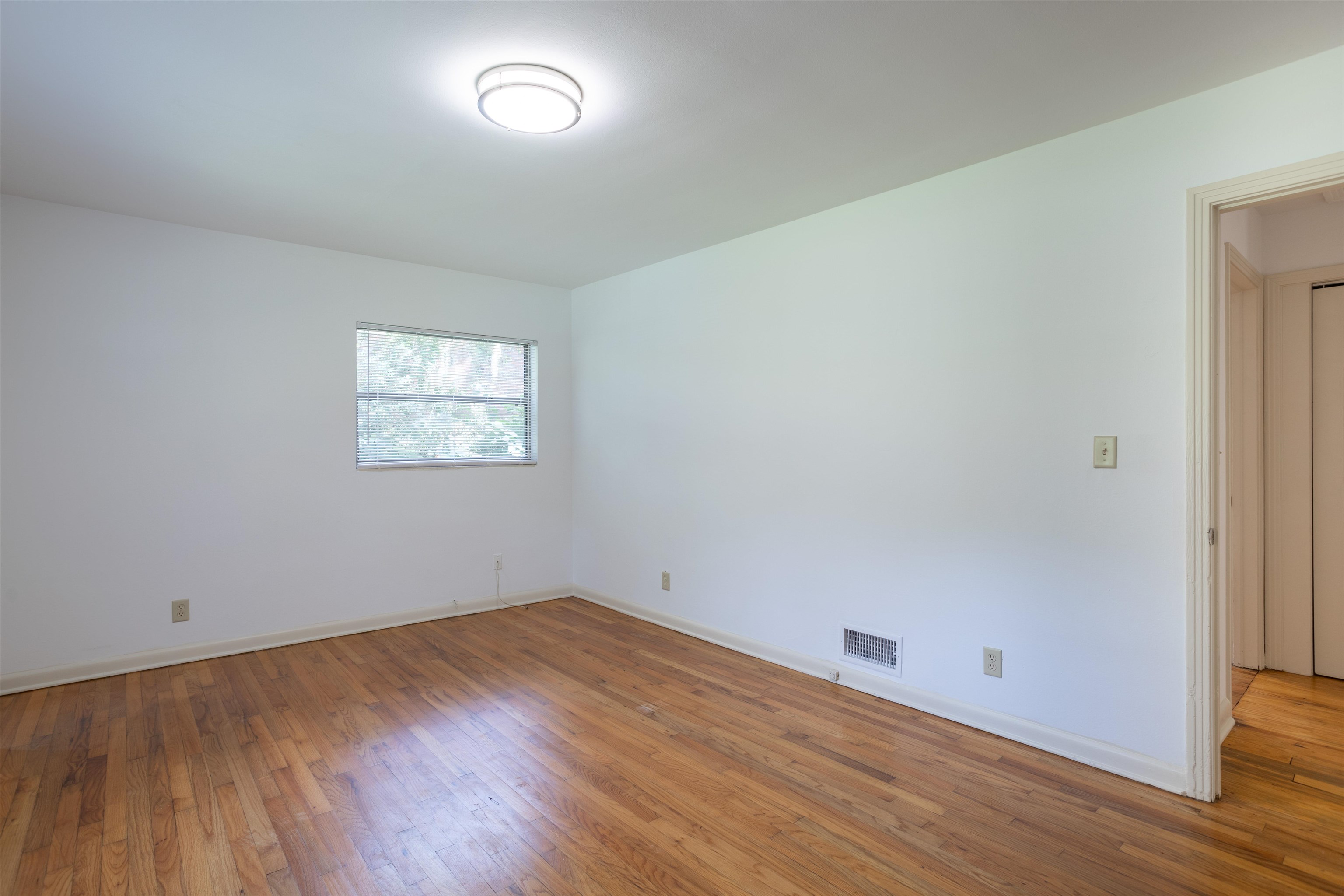 2111 High Road Tallahassee, FL 32303 - Photo 3 of 36
