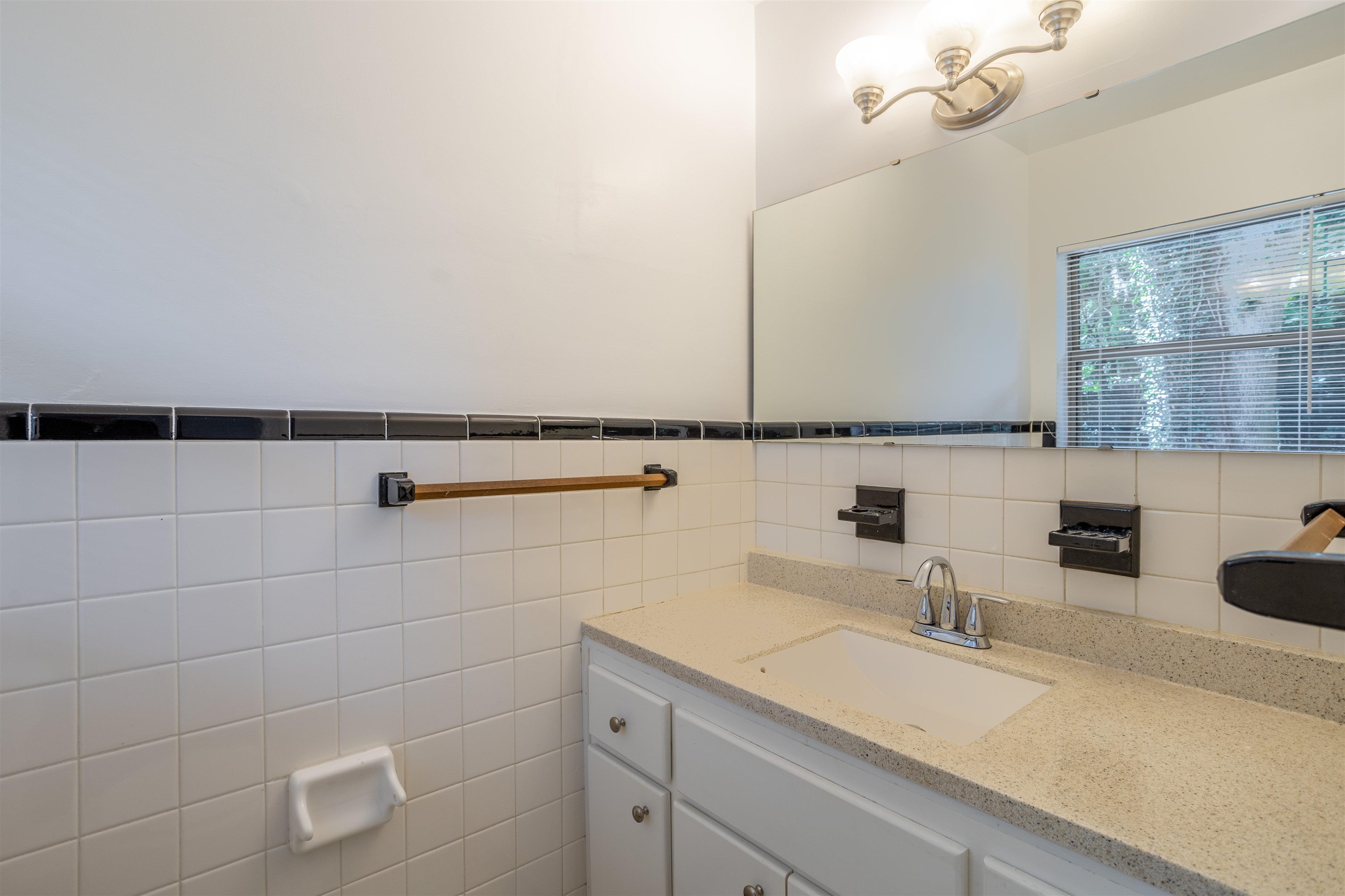 2111 High Road Tallahassee, FL 32303 - Photo 5 of 36