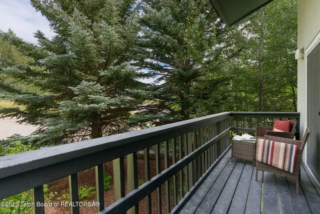 $3,200,000 | 3450 McCollister Drive, Unit B8, Teton Village, WY 83025