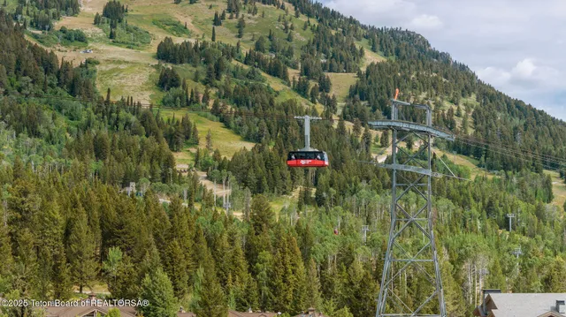 $3,200,000 | 3450 McCollister Drive, Unit B8, Teton Village, WY 83025