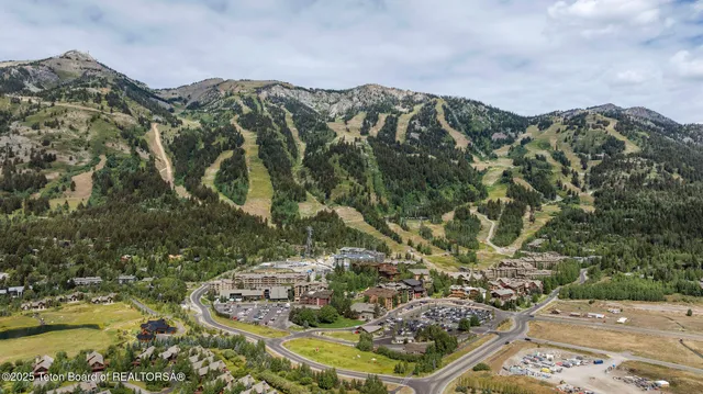 $3,200,000 | 3450 McCollister Drive, Unit B8, Teton Village, WY 83025