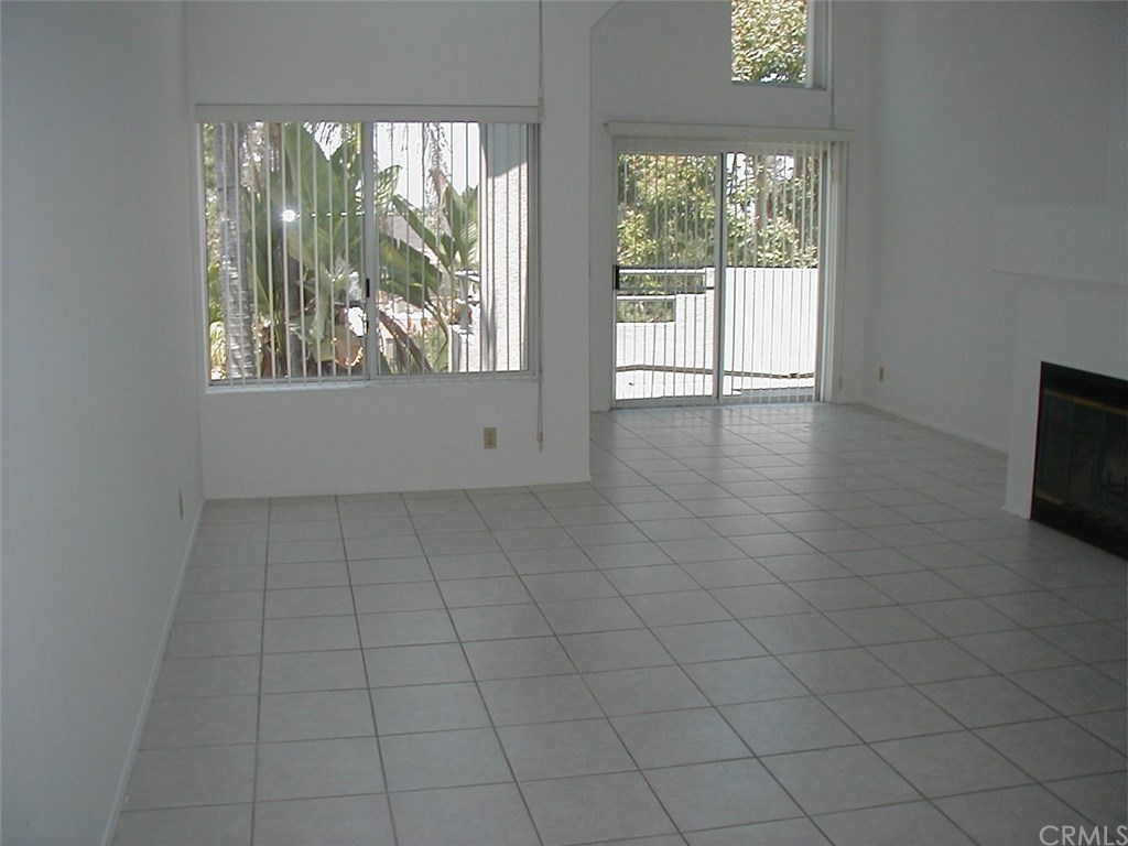 27857 Ruby, Unit 63 Mission Viejo, CA 92691 - Photo 3 of 28