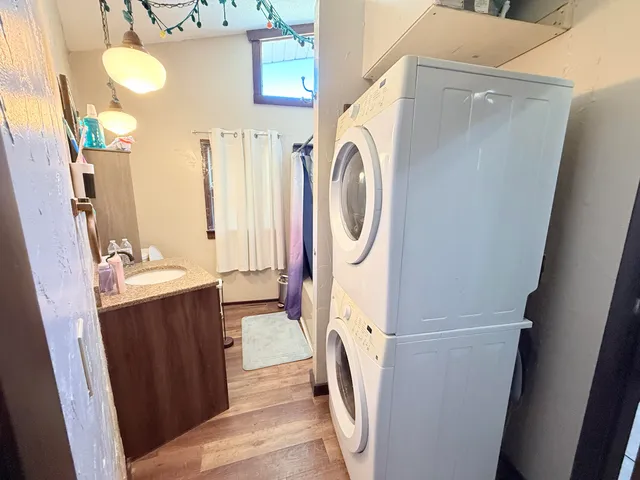 $195,000 | 4207 Blue Vista Drive, Evart, MI 49631