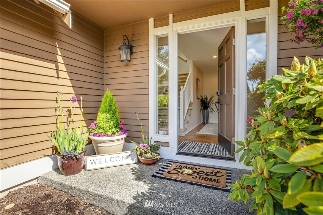 5150 Northeast 20th Street Renton, WA 98059 - Photo 4 of 40 Gallery Image 4