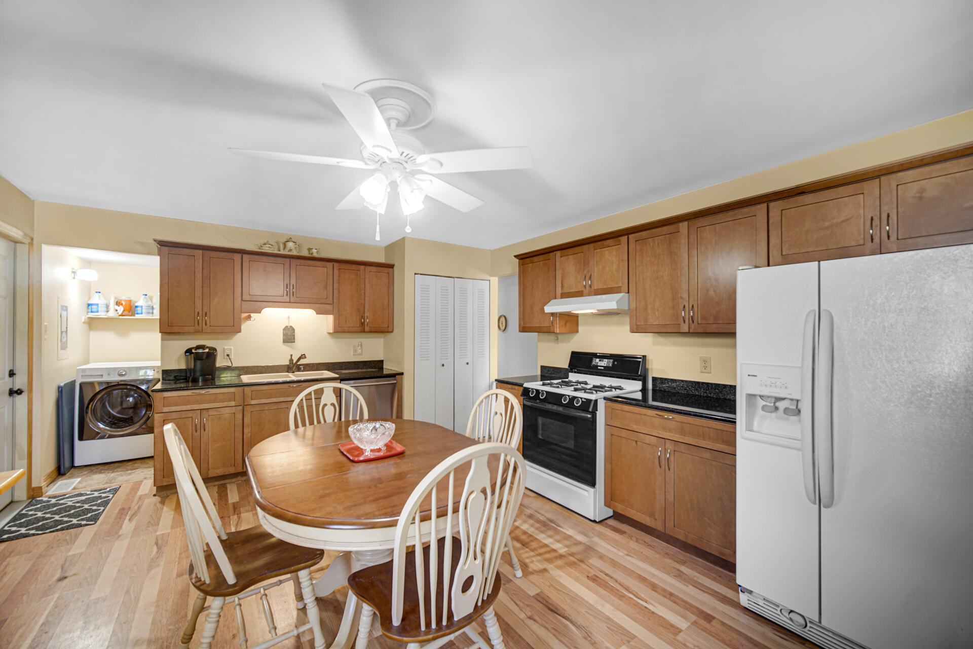 537 Raven Road Valparaiso, IN 46385 - Photo 10 of 18 1920x1280