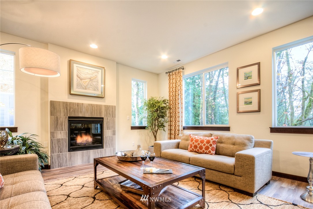 17627 3rd Avenue Southeast, Unit 18 Bothell, WA 98012 - Photo 4 of 14