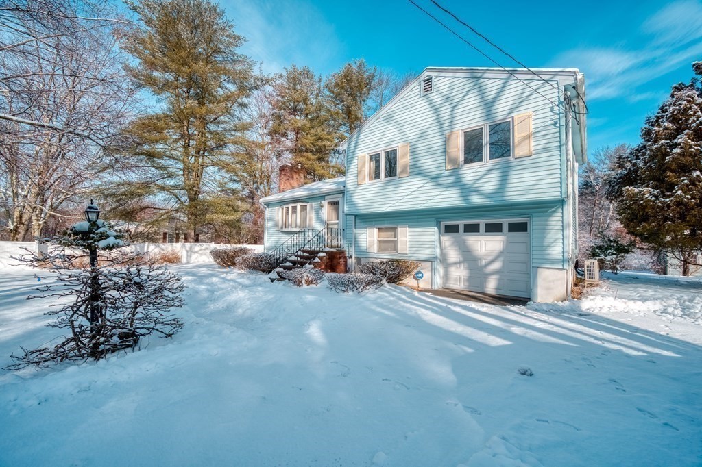 33 Forge Village Road Westford, MA 01886 - Photo 2 of 33 Gallery Image 2