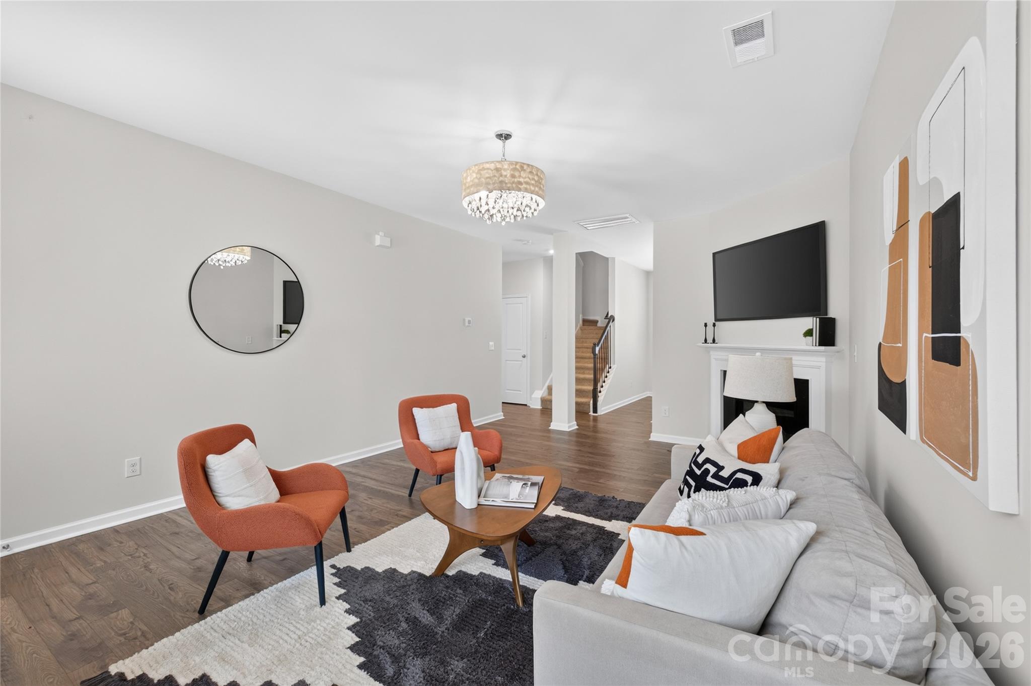 2023 Navarro Road Charlotte, NC 28214 - Photo 4 of 32