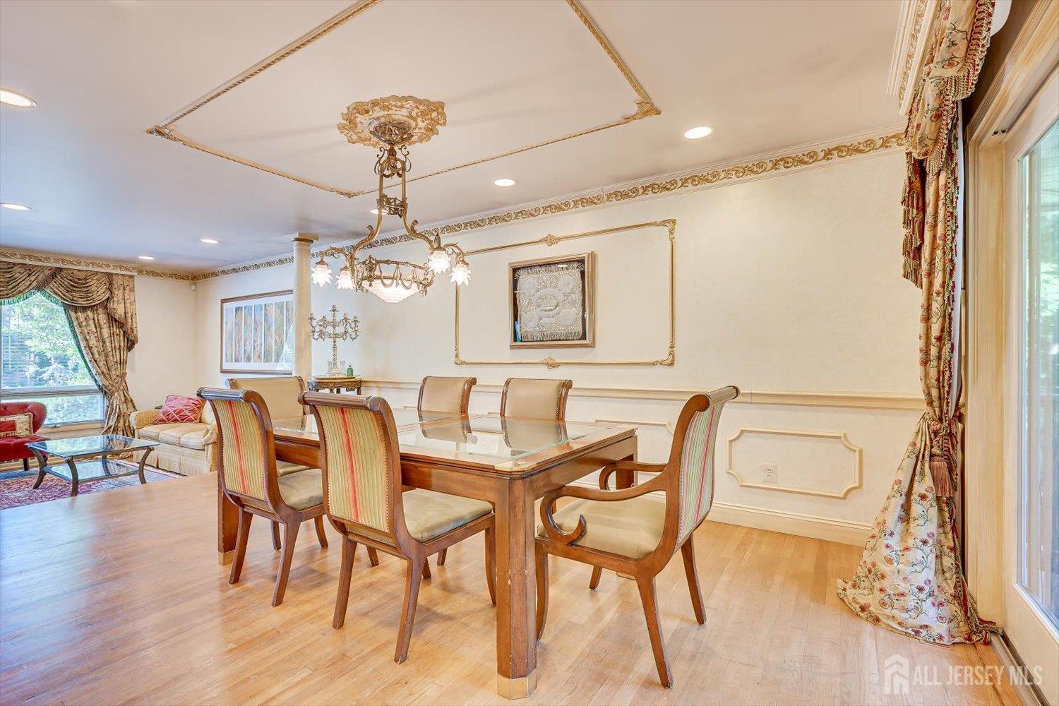 25 Marshall Drive Edison, NJ 08817 - Photo 13 of 68
